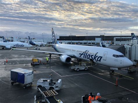 alaska airlines 366
